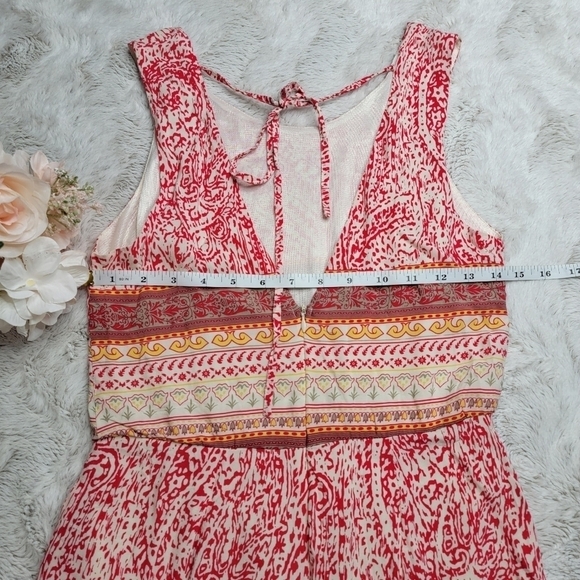 ✨️CL Lush Pink Multicolor Sleeveless Lightweight Romper Size S - Picture 13 of 15